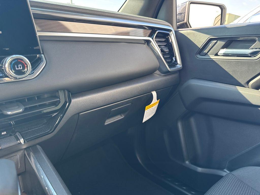 new 2026 GMC Canyon car, priced at $42,307
