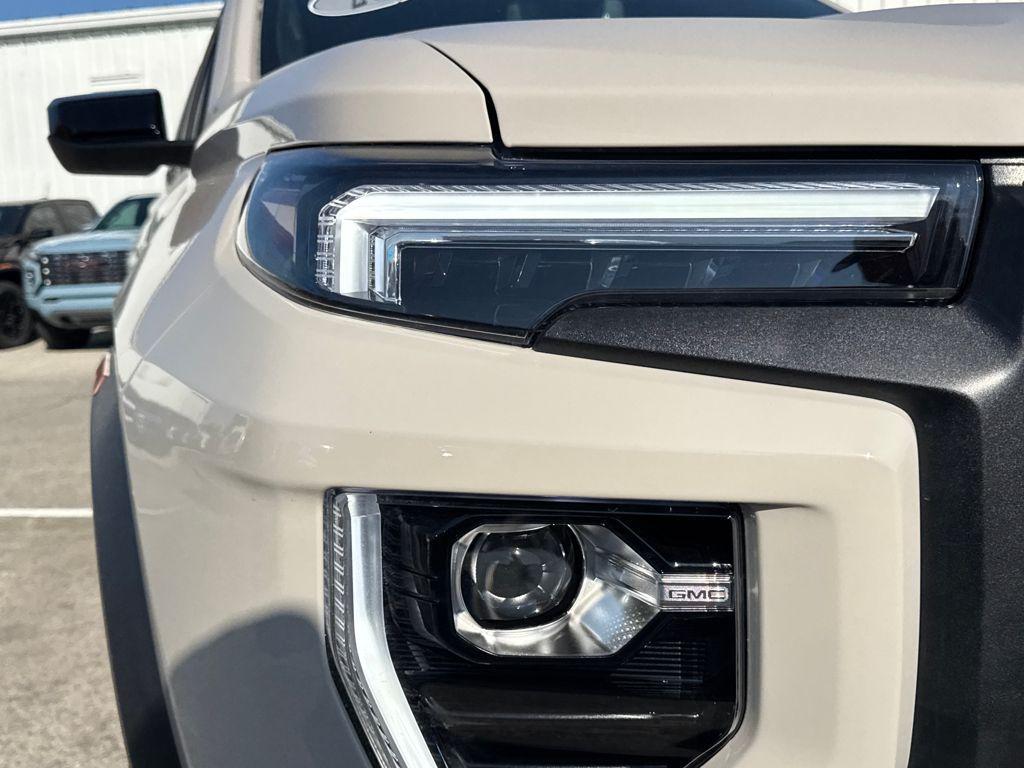 new 2026 GMC Canyon car, priced at $42,307