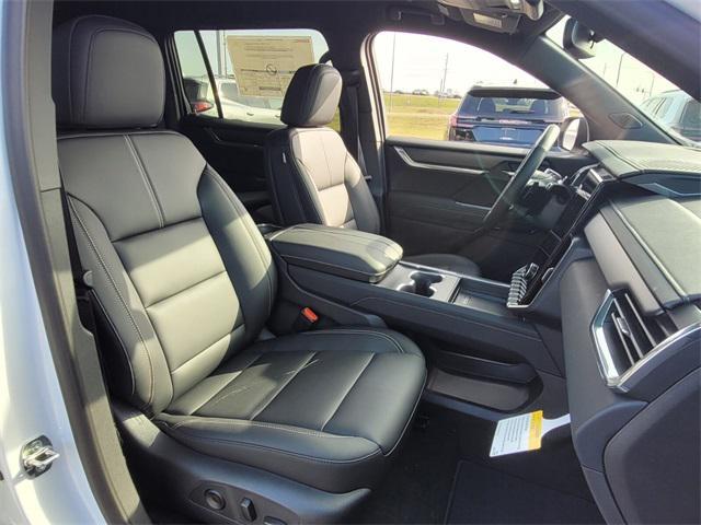 new 2025 GMC Acadia car