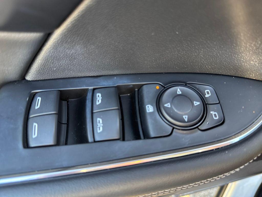 used 2022 Buick Envision car, priced at $25,997
