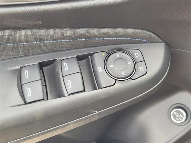 new 2025 Buick Envista car, priced at $30,755