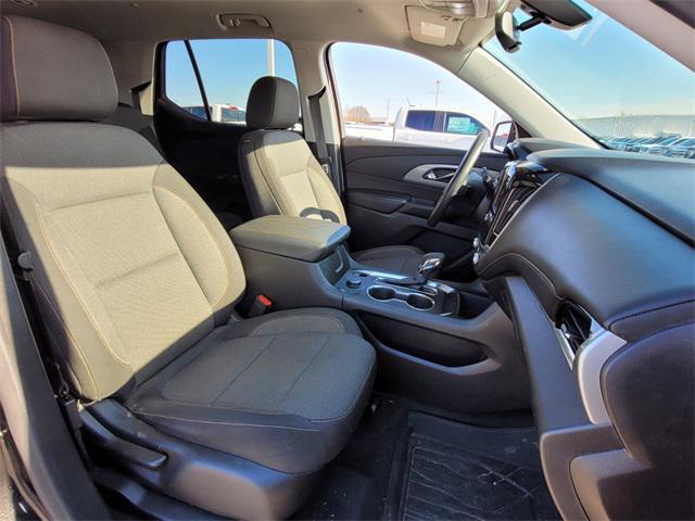 used 2021 Chevrolet Traverse car, priced at $22,497