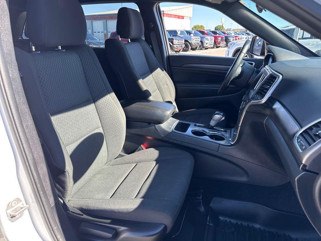 used 2021 Jeep Grand Cherokee car, priced at $23,497