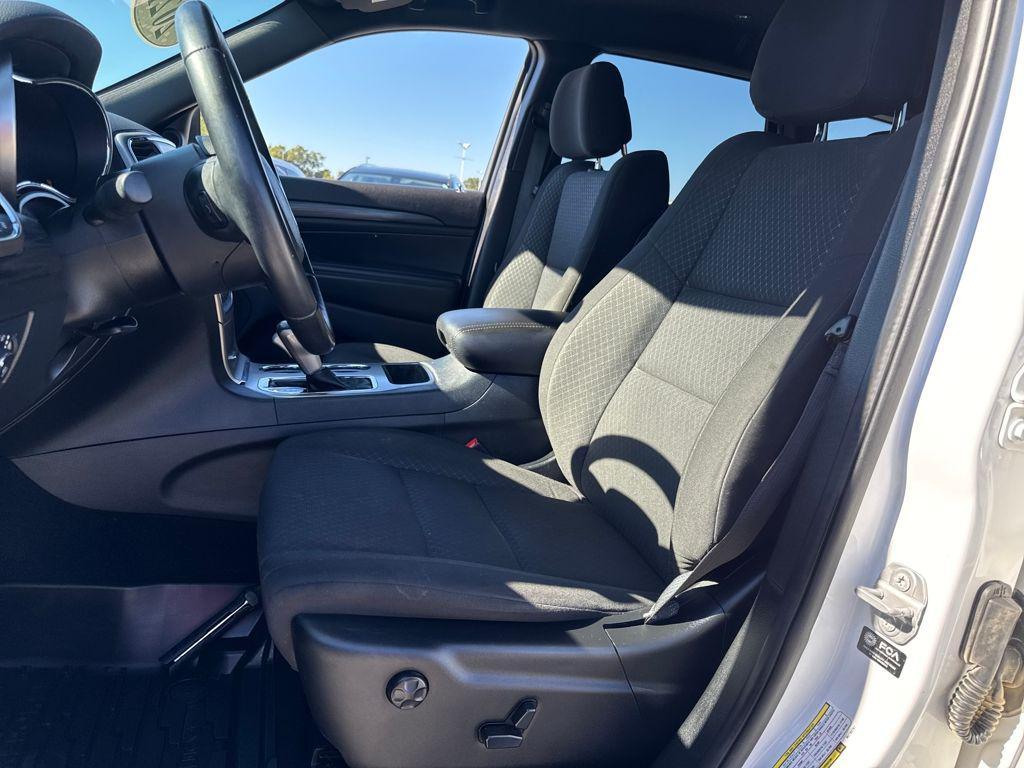 used 2021 Jeep Grand Cherokee car, priced at $23,497