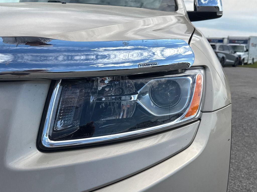 used 2015 Jeep Grand Cherokee car, priced at $15,497