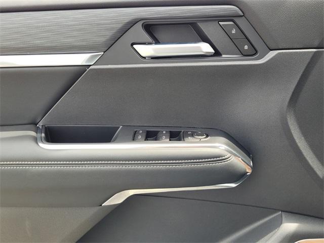 new 2025 GMC Acadia car, priced at $49,370