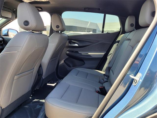 new 2025 Buick Envista car