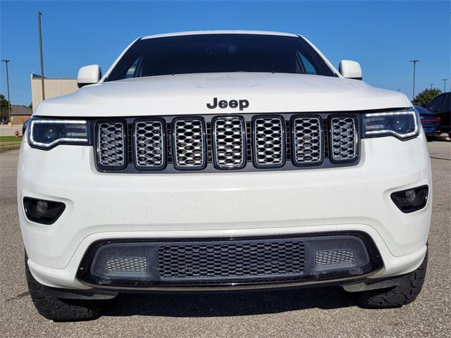 used 2022 Jeep Grand Cherokee car, priced at $28,997
