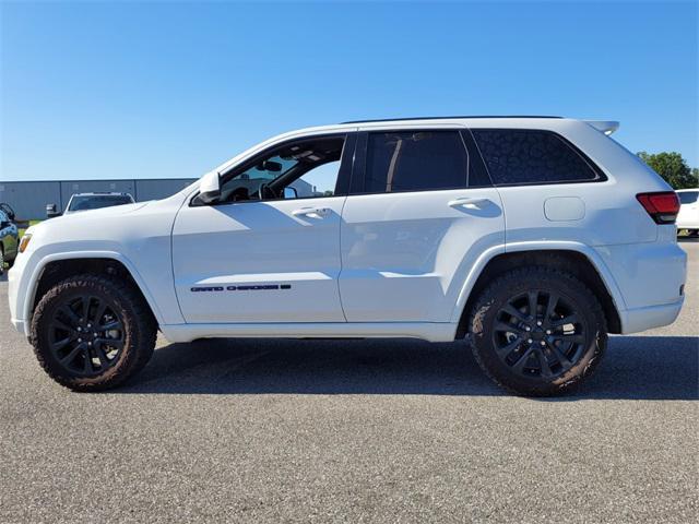 used 2022 Jeep Grand Cherokee car, priced at $28,997