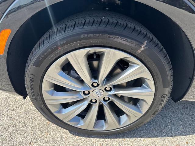 new 2025 Buick Envista car, priced at $31,880