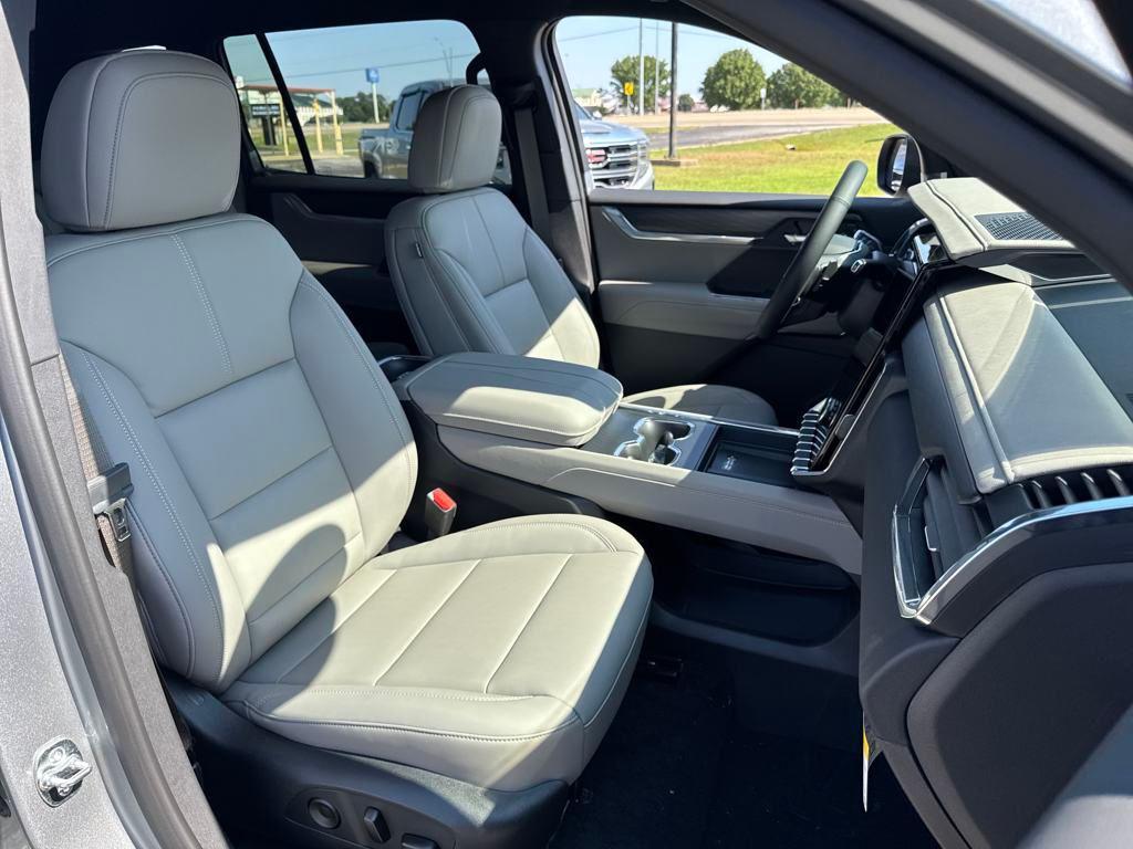 new 2026 GMC Acadia car, priced at $51,080