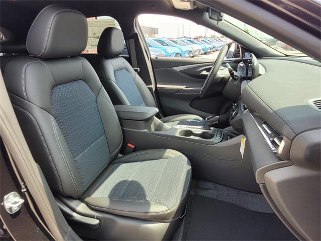 new 2025 Buick Envista car