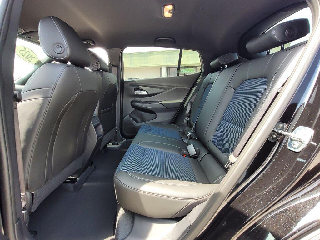 new 2025 Buick Envista car, priced at $25,865