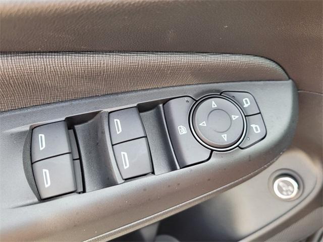 new 2025 Buick Envista car