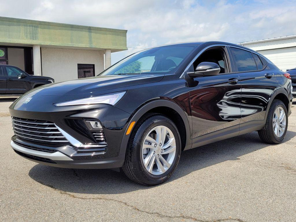 new 2025 Buick Envista car, priced at $25,865