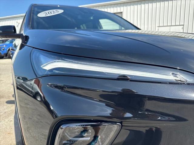 new 2025 Buick Enclave car, priced at $55,530