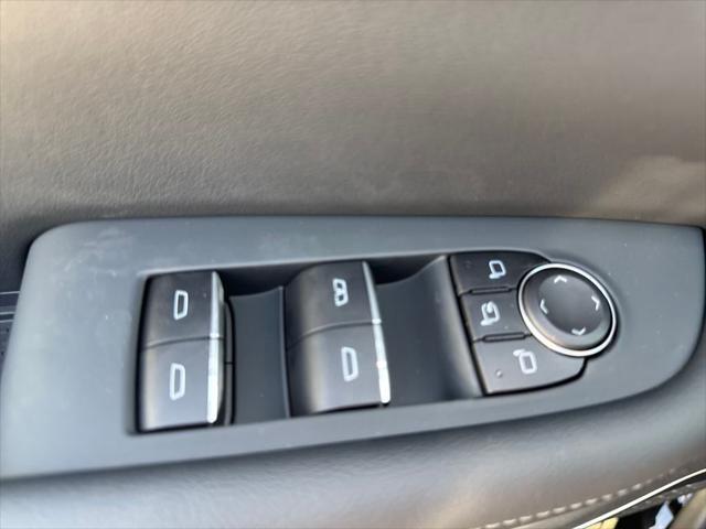 new 2025 Buick Enclave car, priced at $55,530