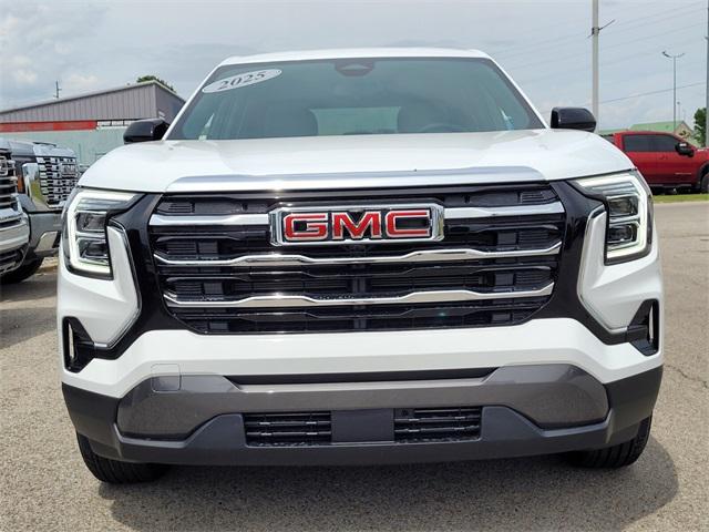 new 2025 GMC Terrain car, priced at $31,435