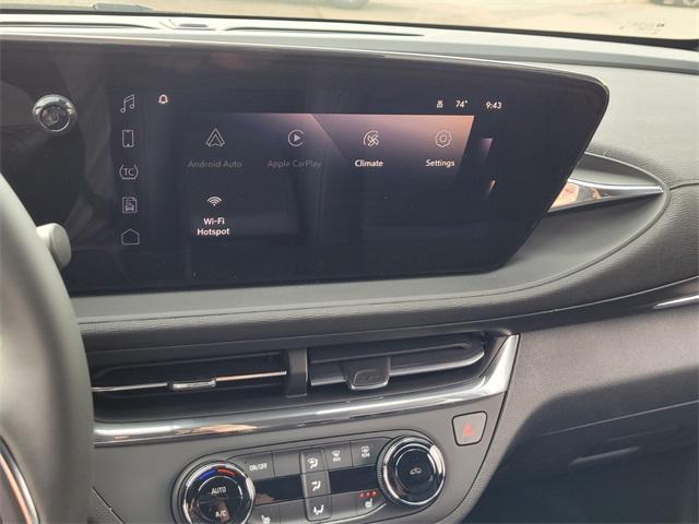 new 2025 Buick Envista car, priced at $27,815