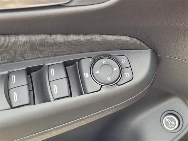 new 2025 Buick Envista car, priced at $27,815