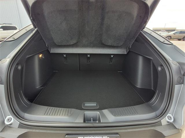 new 2025 Buick Envista car, priced at $27,815