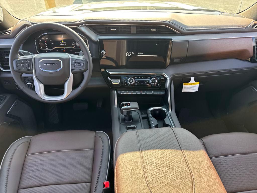 new 2025 GMC Sierra 1500 car, priced at $66,678