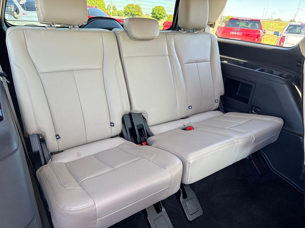 used 2022 Ford Expedition car, priced at $38,997