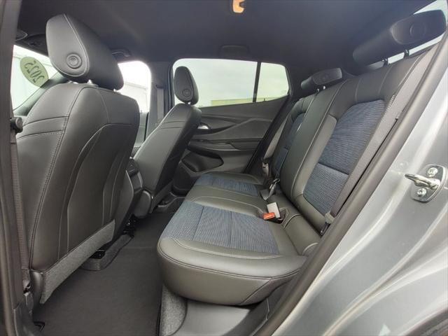 new 2025 Buick Envista car