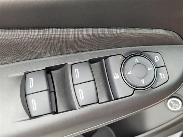 new 2025 Buick Envista car