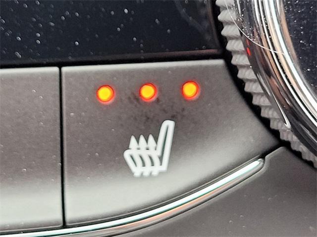 new 2025 Buick Envista car