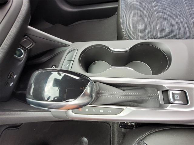 new 2025 Buick Envista car