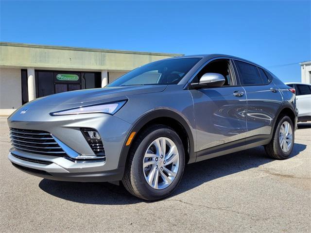 new 2025 Buick Envista car, priced at $28,114