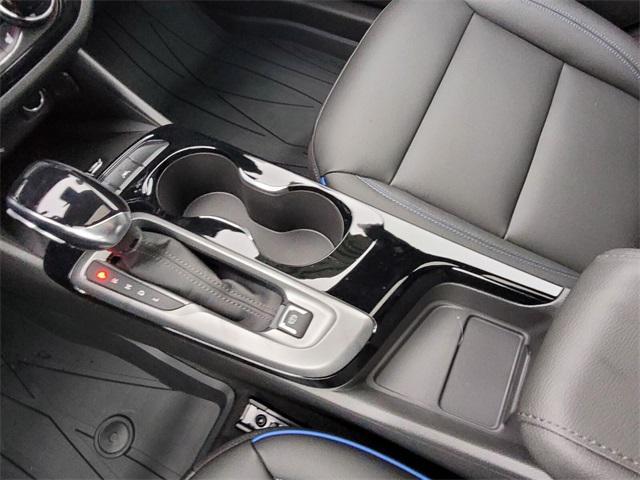 new 2025 Buick Envista car, priced at $30,654