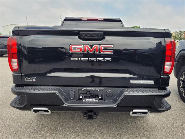 new 2025 GMC Sierra 1500 car, priced at $59,915