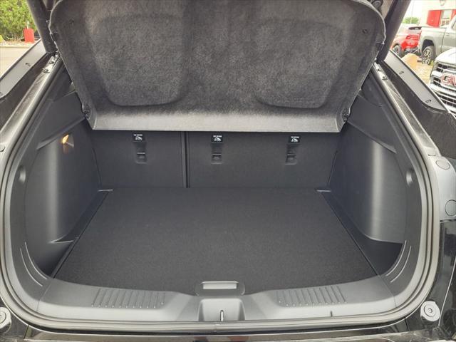 new 2025 Buick Envista car, priced at $31,625