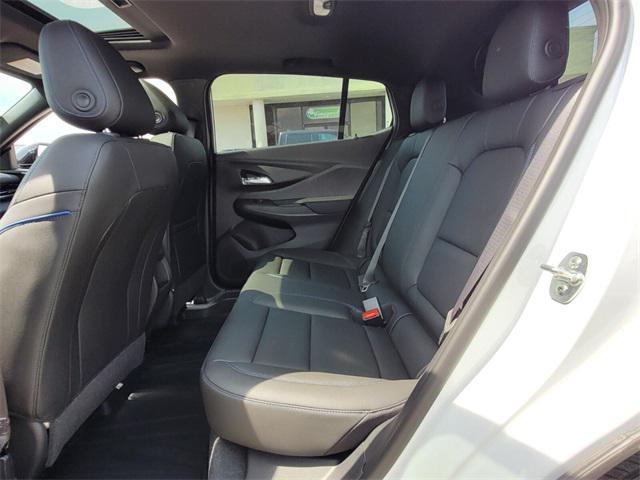 new 2025 Buick Envista car, priced at $30,260