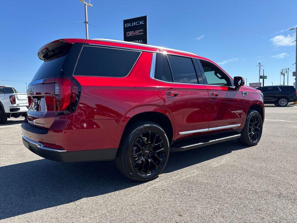 used 2025 GMC Yukon car, priced at $73,997