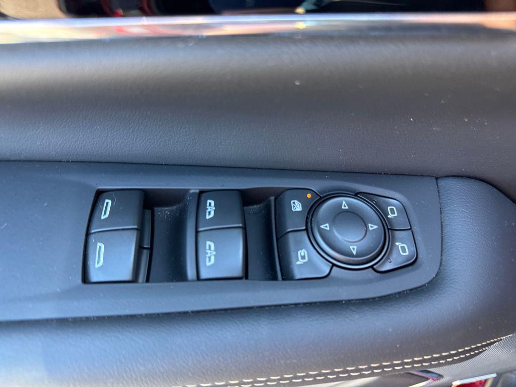used 2025 GMC Yukon car, priced at $73,997