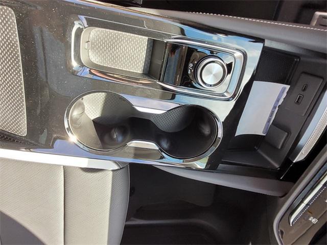 new 2025 Buick Envision car, priced at $43,735