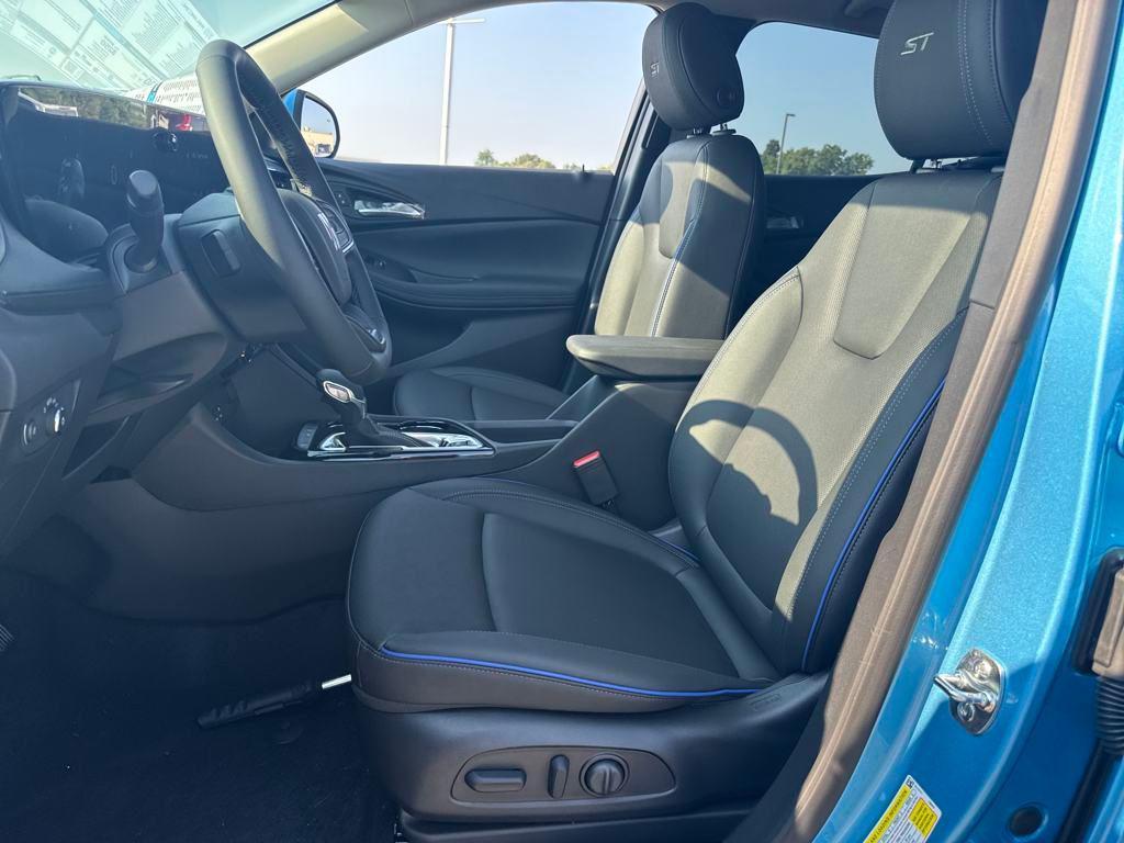 new 2026 Buick Encore GX car, priced at $30,446