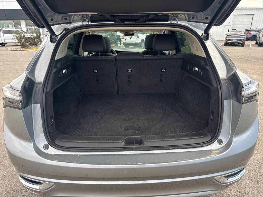 used 2023 Buick Envision car, priced at $30,997
