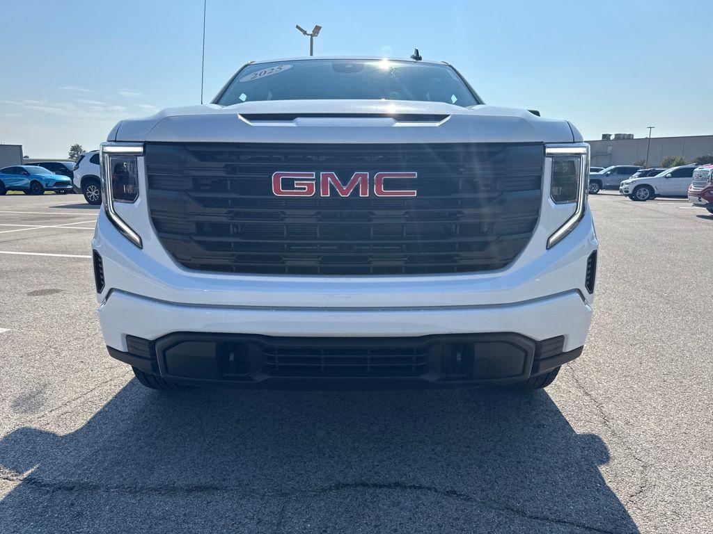 new 2026 GMC Sierra 1500 car, priced at $48,114