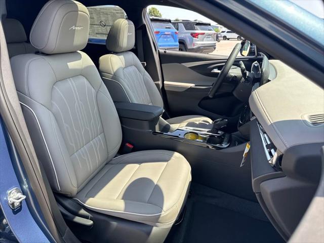 new 2025 Buick Envista car, priced at $31,625