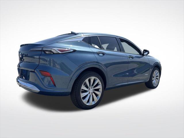 new 2025 Buick Envista car, priced at $31,625