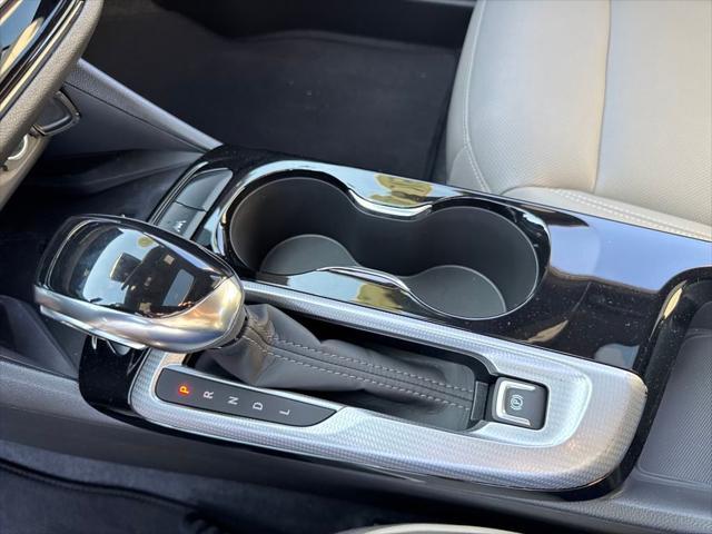 new 2025 Buick Envista car, priced at $31,880