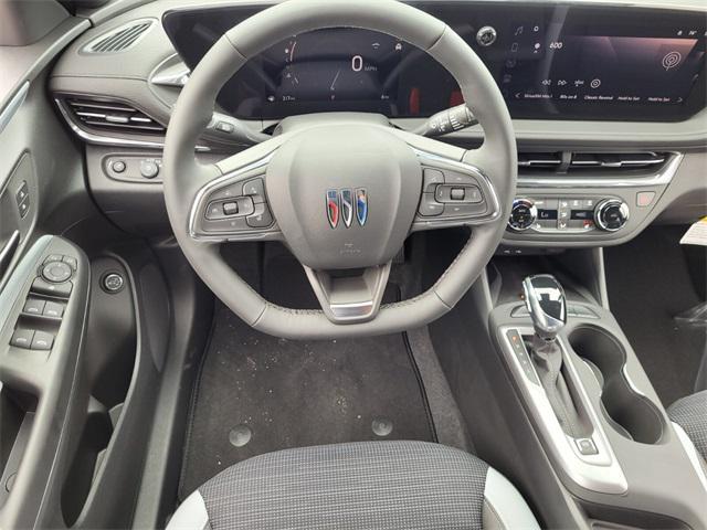 new 2025 Buick Envista car, priced at $28,114