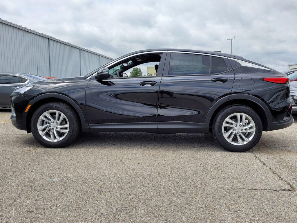 new 2025 Buick Envista car, priced at $26,989