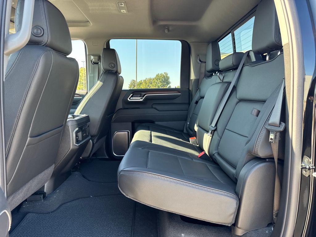 new 2026 GMC Sierra 2500 car, priced at $77,604