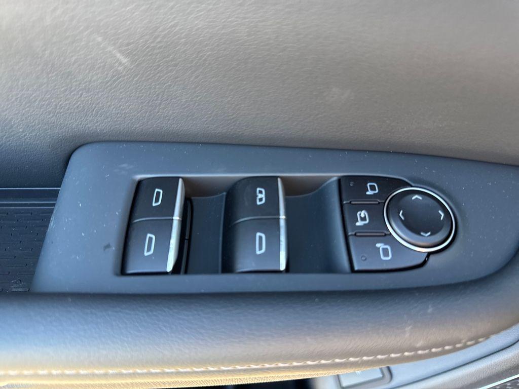 new 2026 Buick Enclave car, priced at $52,704