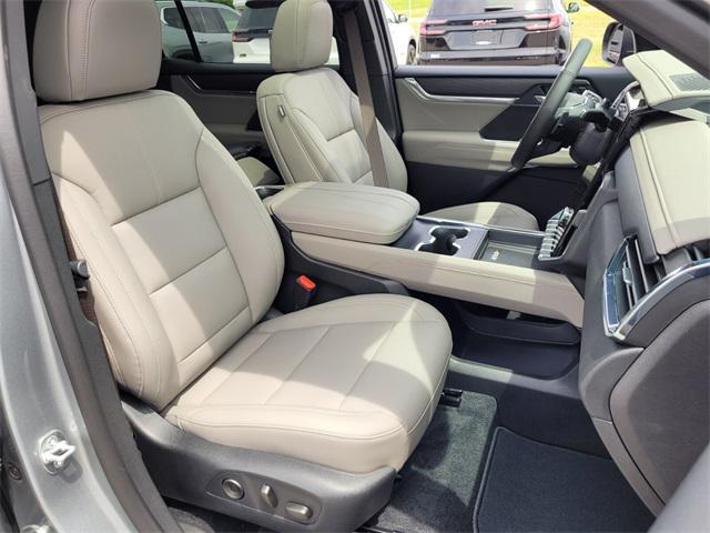 new 2025 GMC Acadia car, priced at $55,870